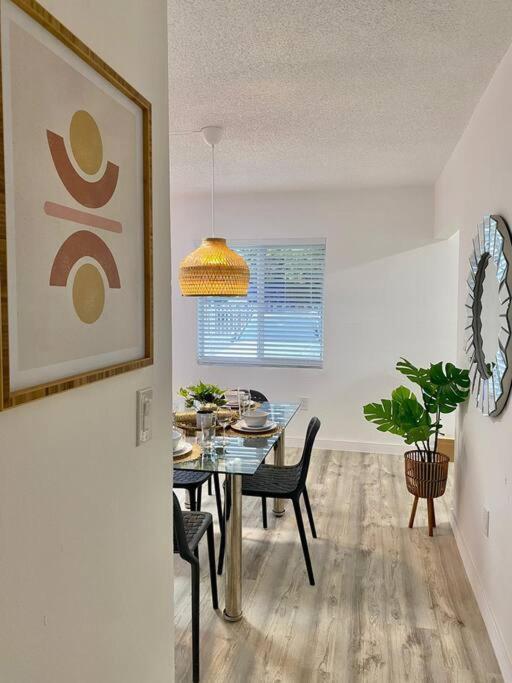 迈阿密Beautiful & Relax Family House 2/1- Free Parking别墅 外观 照片