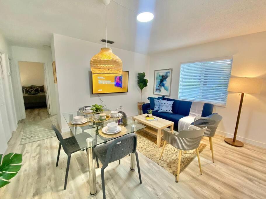 迈阿密Beautiful & Relax Family House 2/1- Free Parking别墅 外观 照片